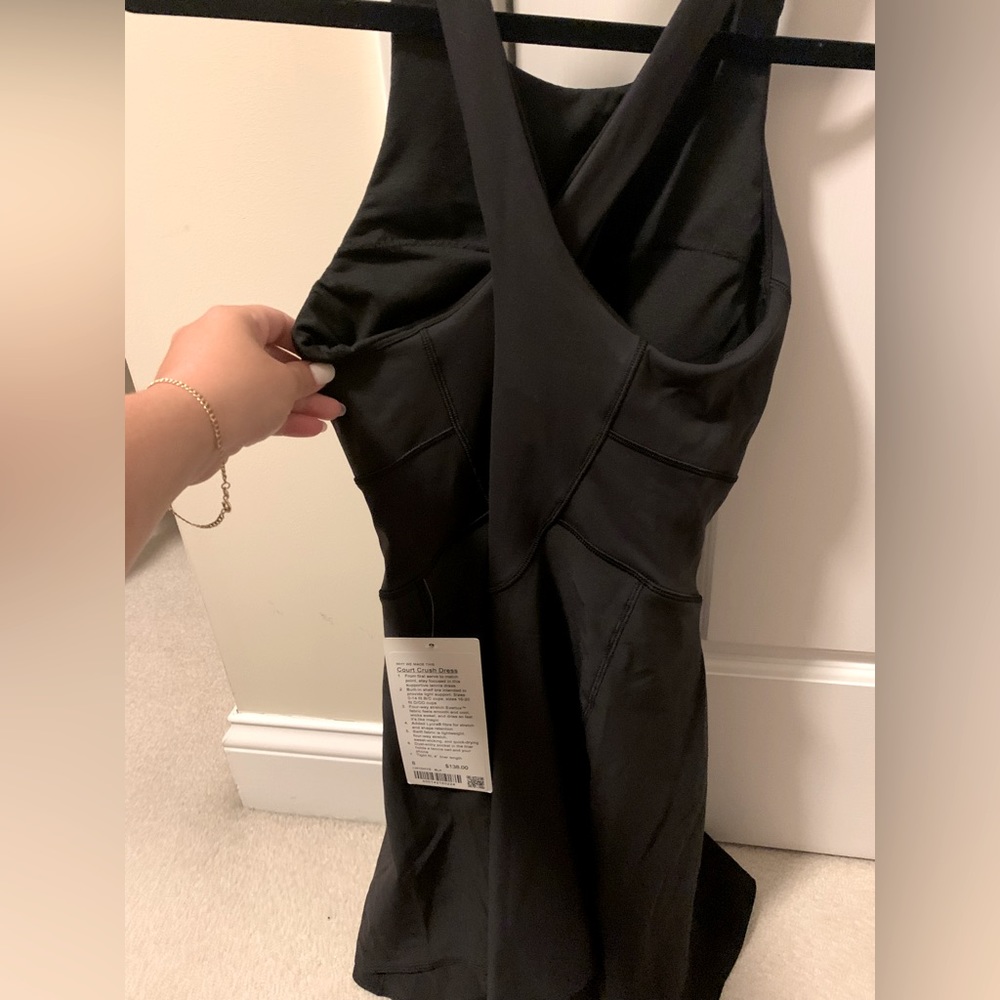 Lululemon NWT black dress size 8